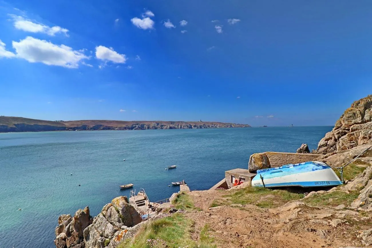 Holiday home 544-Villa Kernod Face A La Mer Esquibien France